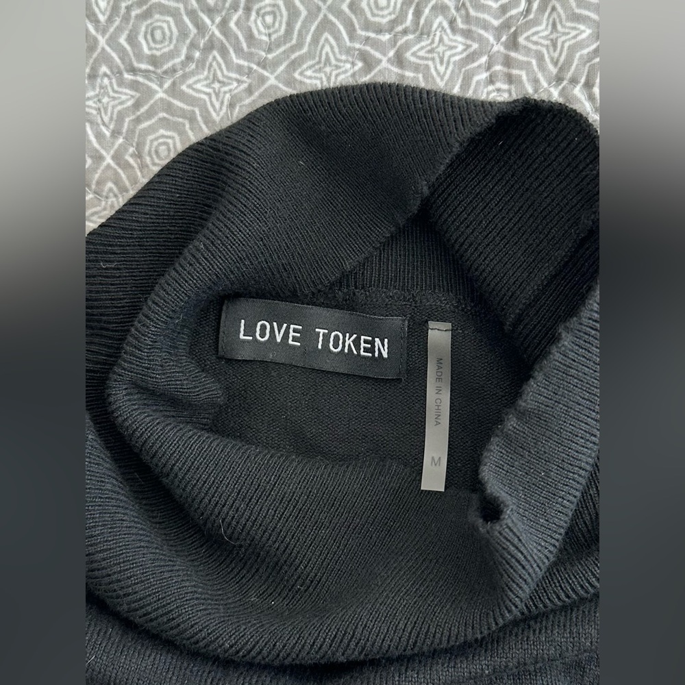 LOVE TOKEN Black Turtleneck Sweater Asymmetrical Tunic Lagenlook Cut-out Size M - Picture 5 of 12